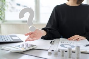 M&A仲介業者とFAの違いとは？役割や手数料などについても解説しますの画像